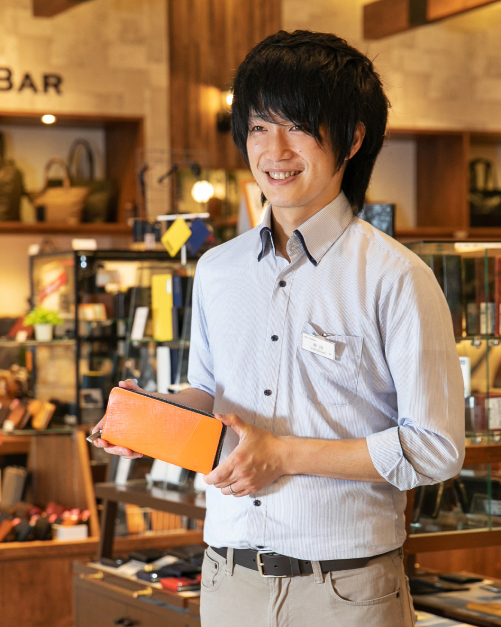 サックスバー ららぽーと富士見店店長 中川慎吾さん